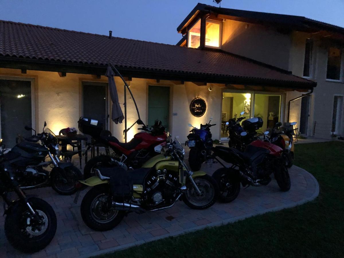 Il Vecchio Comune B&B Cintano Esterno foto